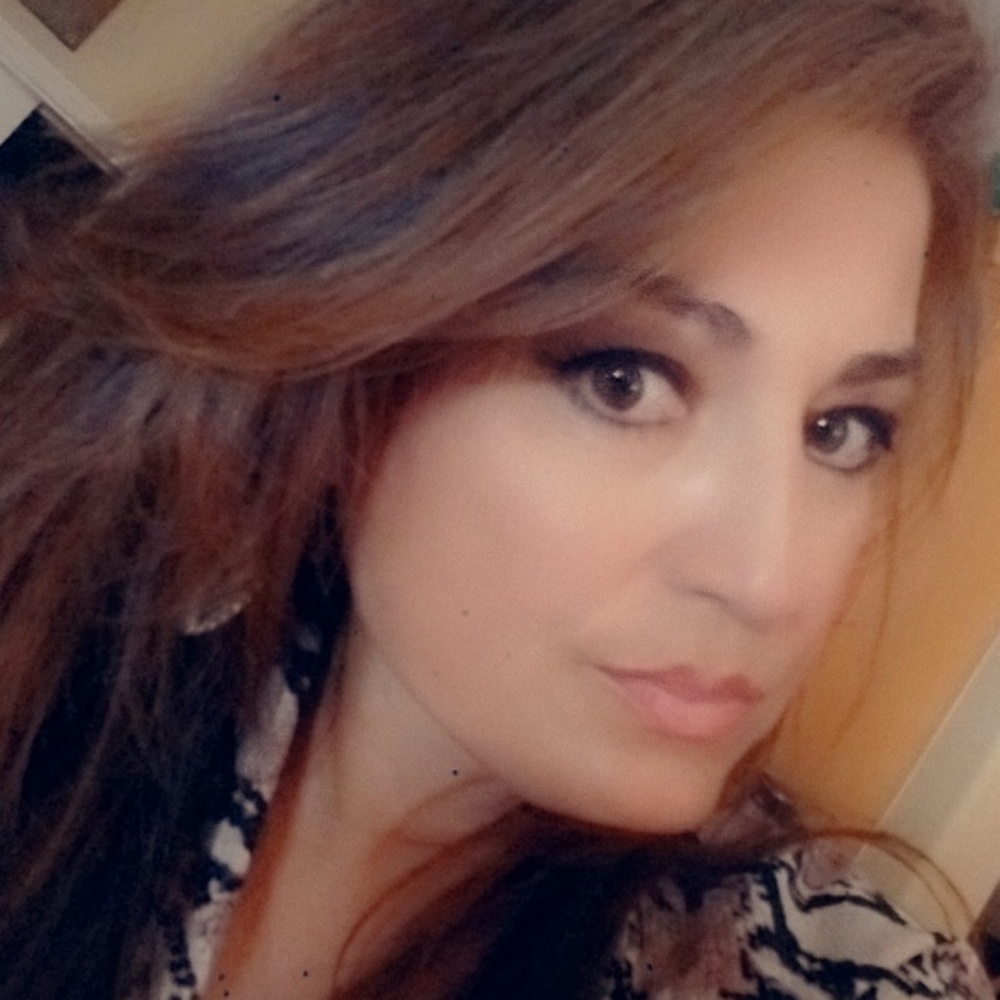 Meet your Posher, Corrine
